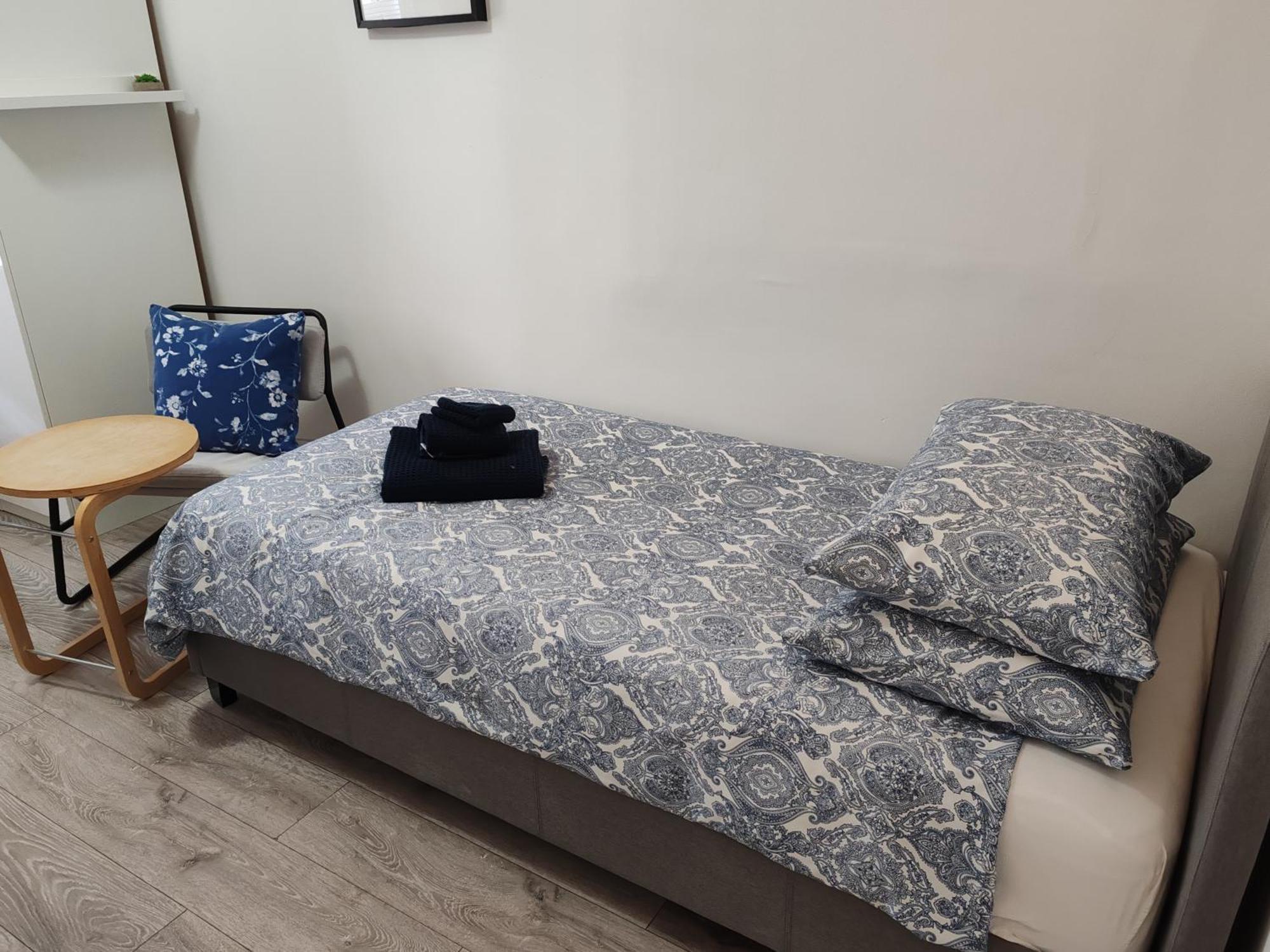 Kilburn High Road Studio Apartments Londra Esterno foto