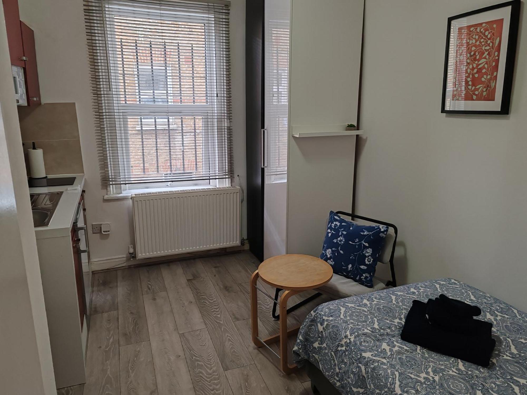 Kilburn High Road Studio Apartments Londra Esterno foto
