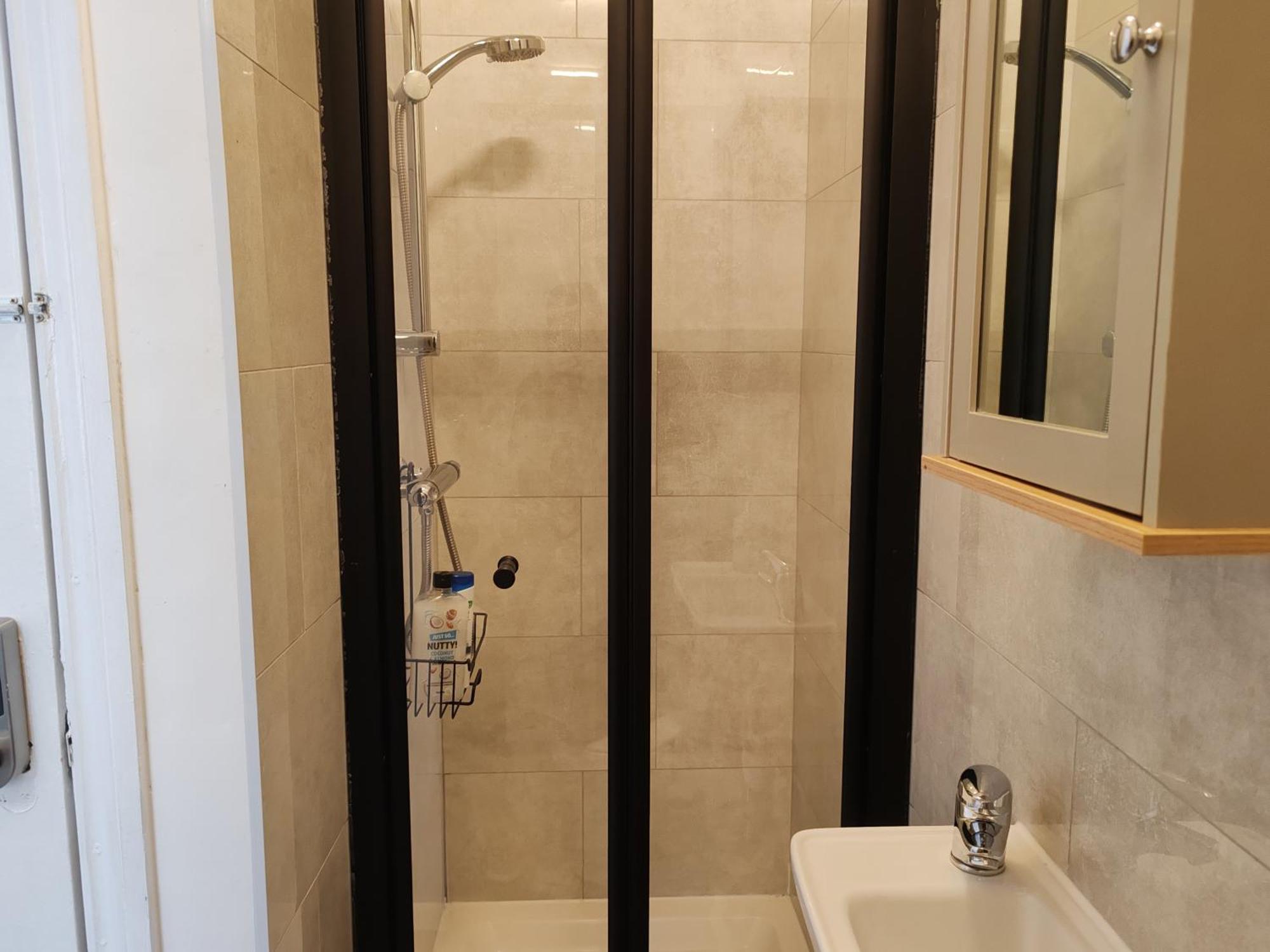 Kilburn High Road Studio Apartments Londra Esterno foto