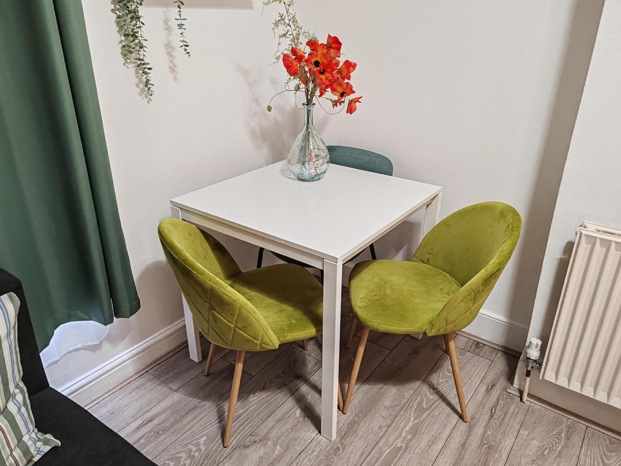 Kilburn High Road Studio Apartments Londra Esterno foto