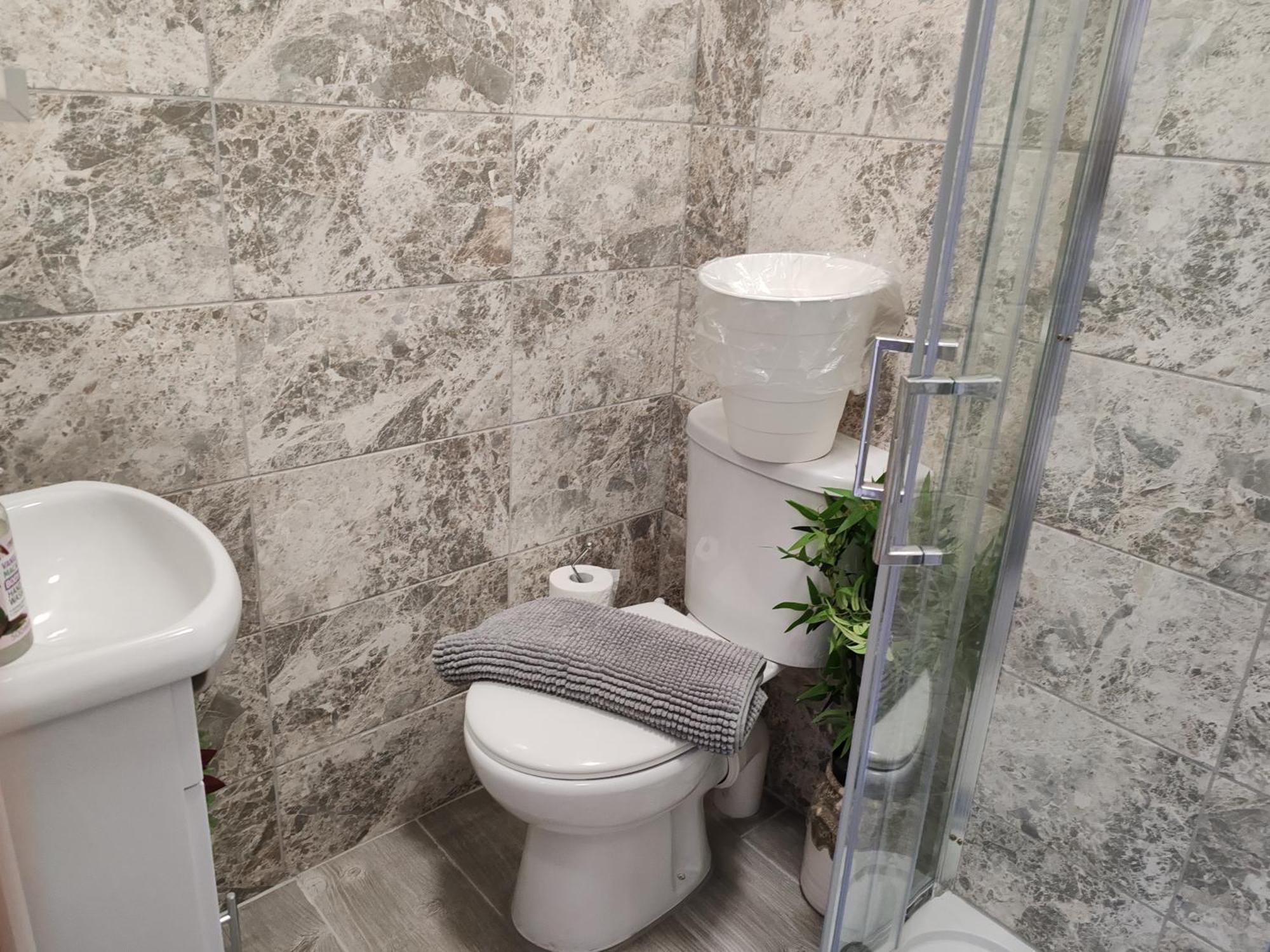 Kilburn High Road Studio Apartments Londra Esterno foto