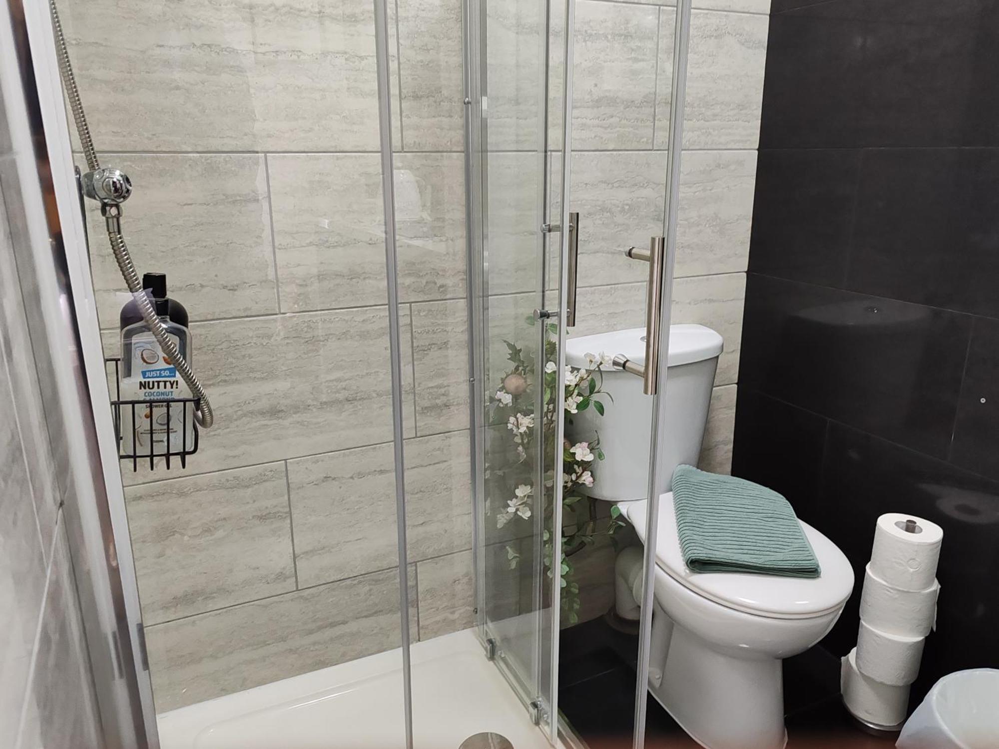 Kilburn High Road Studio Apartments Londra Esterno foto