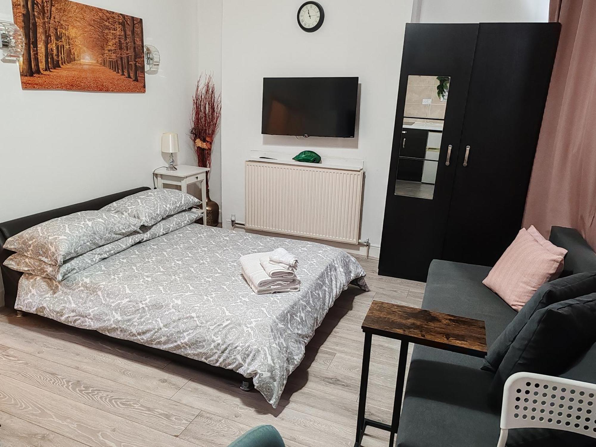 Kilburn High Road Studio Apartments Londra Esterno foto
