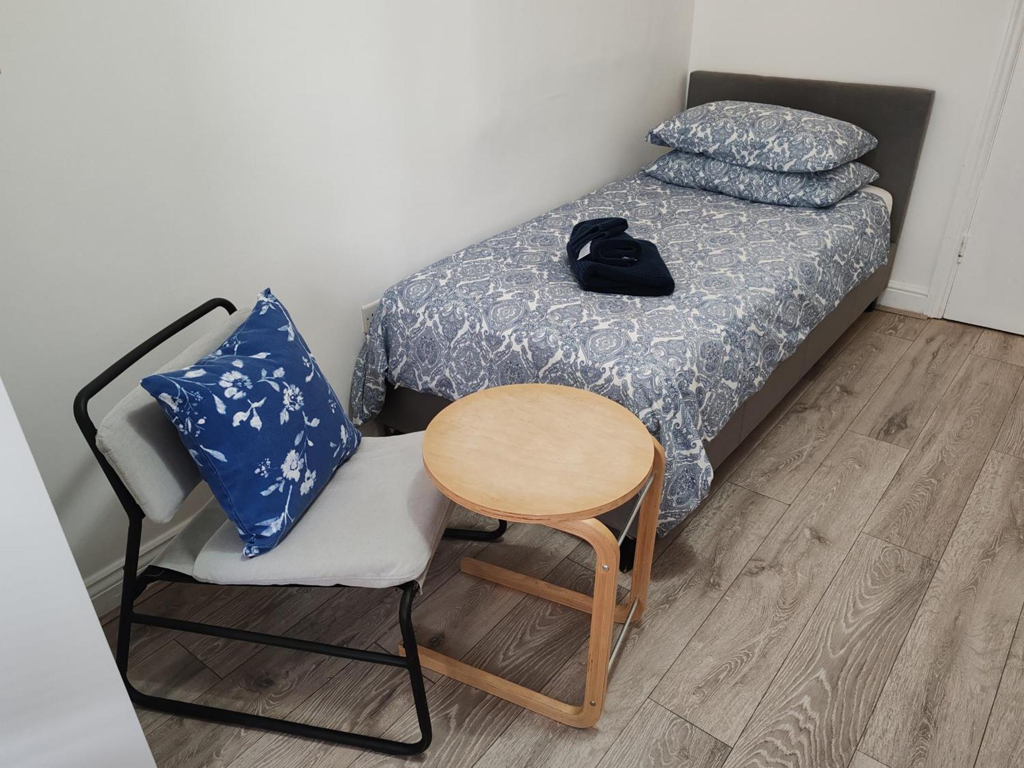 Kilburn High Road Studio Apartments Londra Esterno foto